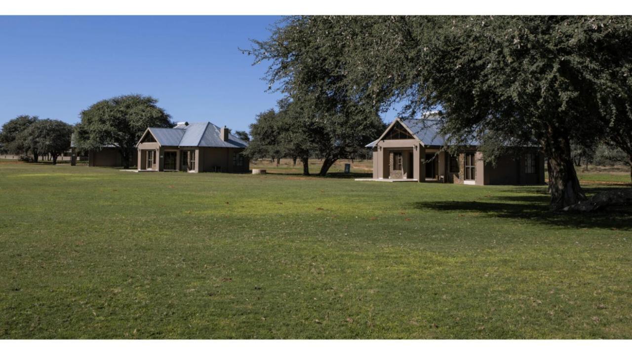 Sandune Game Lodge 고바비스 외부 사진
